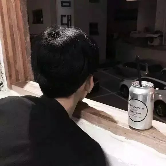 黎胜雯天